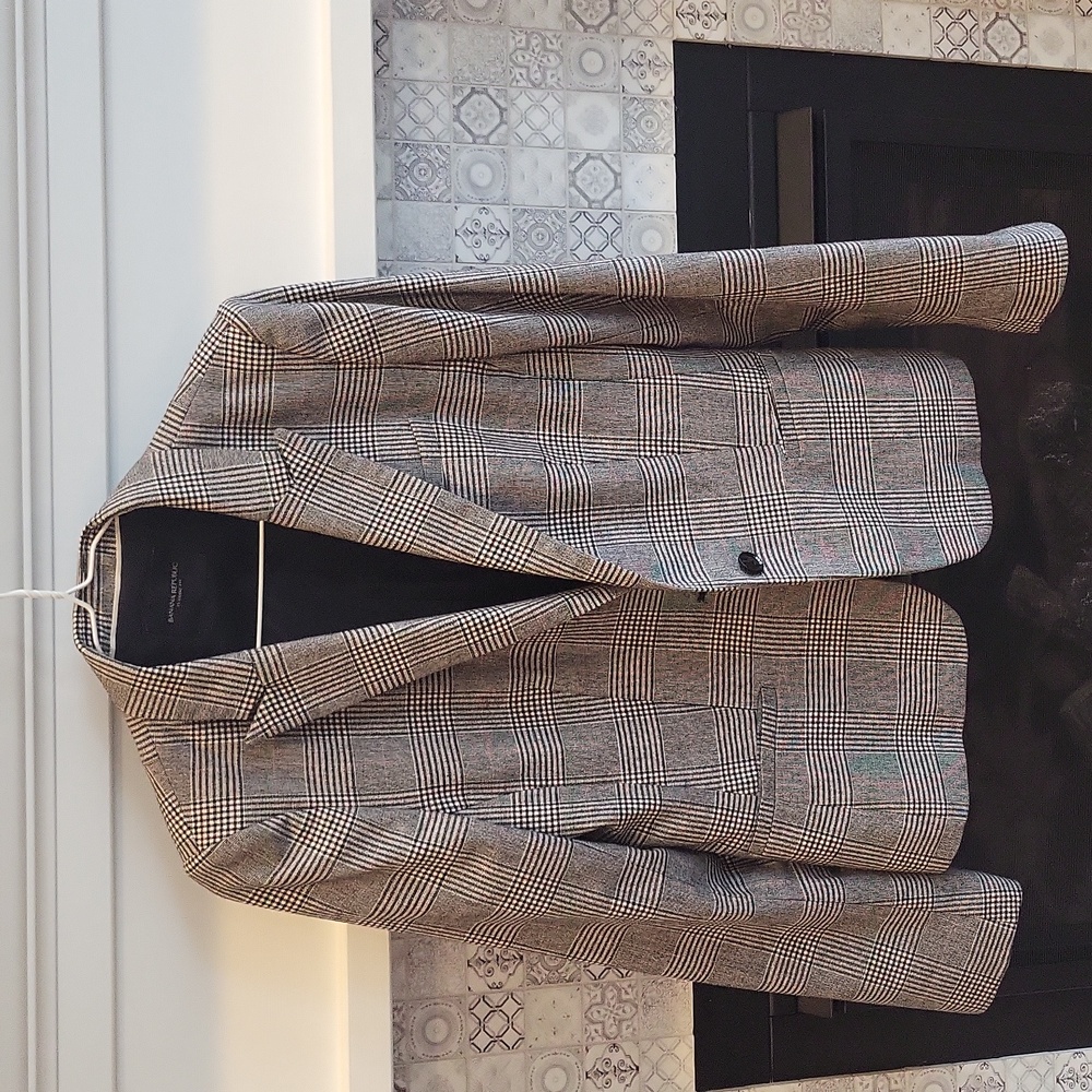 Womens Banana Republic plaid jacket size 10